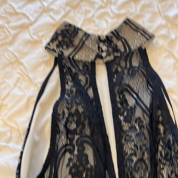 Sexy med lace romper black lace, cream under fabric. Covered buttons open back - Picture 3 of 4